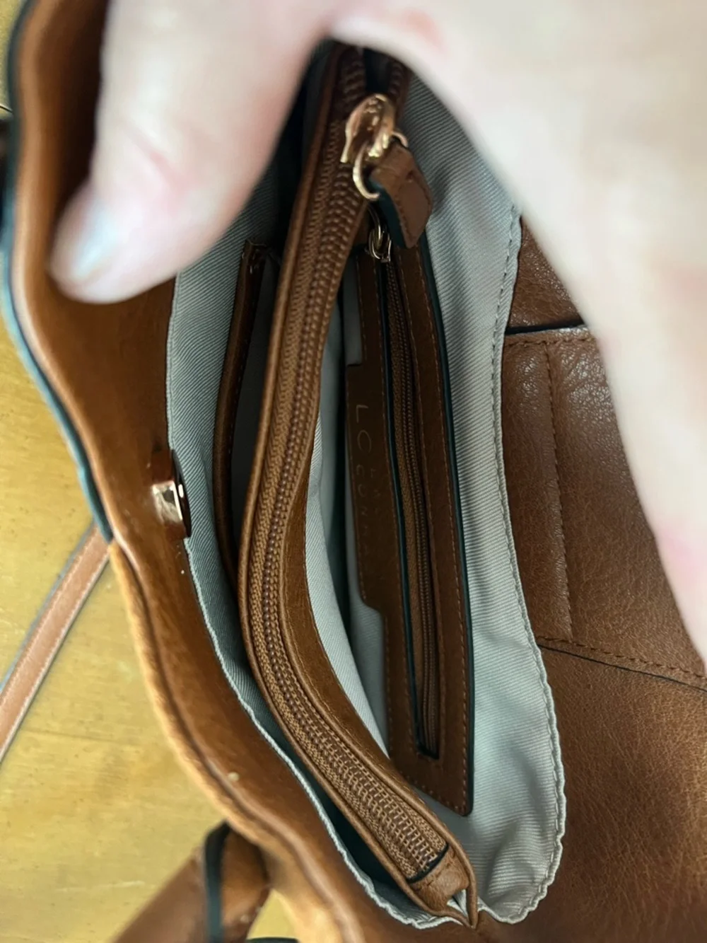 LC‎ Lauren Conrad Tulip Mini Crossbody Bag